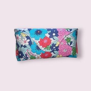 Far Out Floral Eye Glass Case. NWT